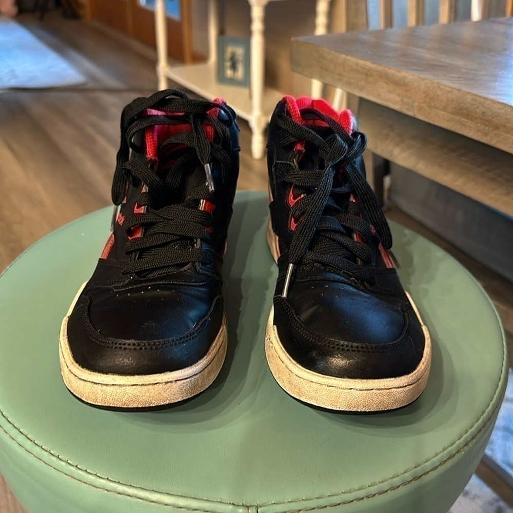 Reebok black, red high tops big boys 4.5Y